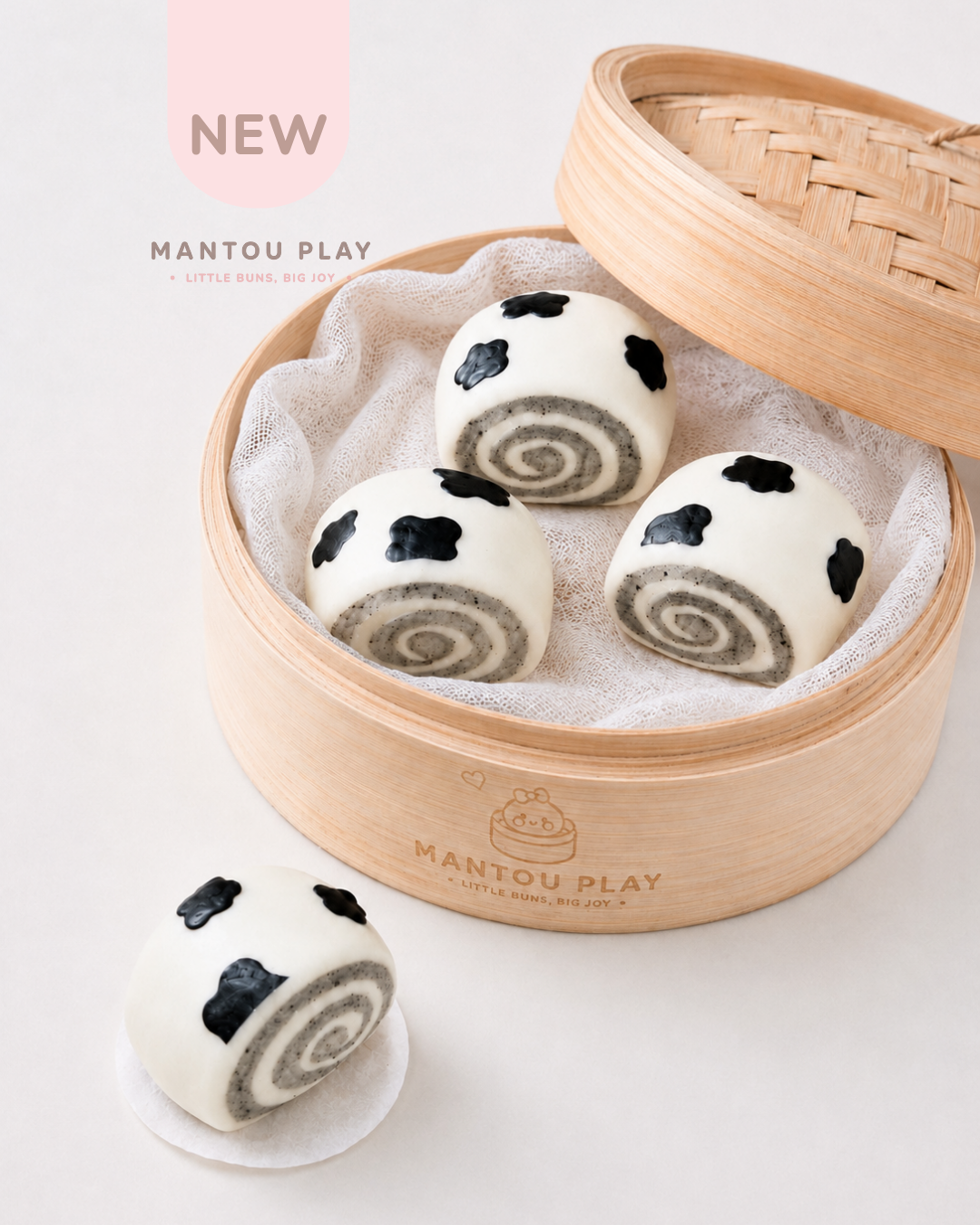 Roasted Black Sesame Milk Swirl (4pcs)