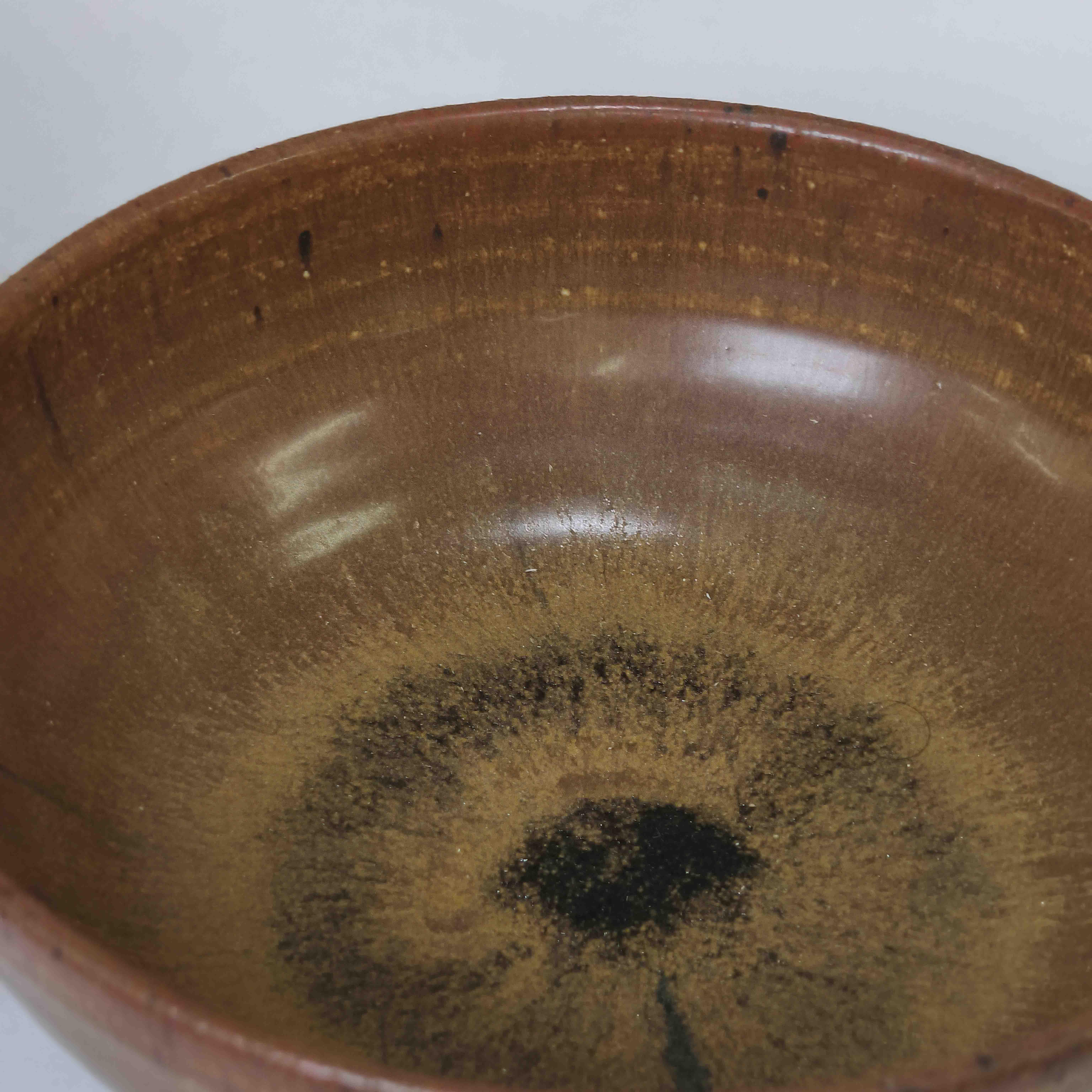 Tenmoku gold bowl