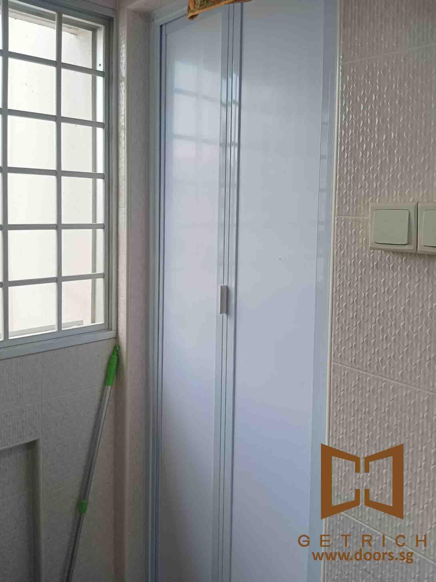 2sp-white-bifold-mf23-69c38ccc350eb.jpeg