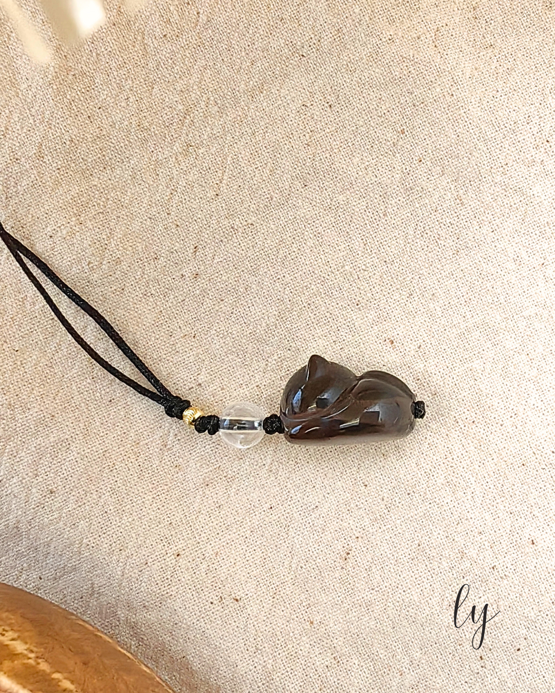 Cat Charm | 灵猫水晶吊饰