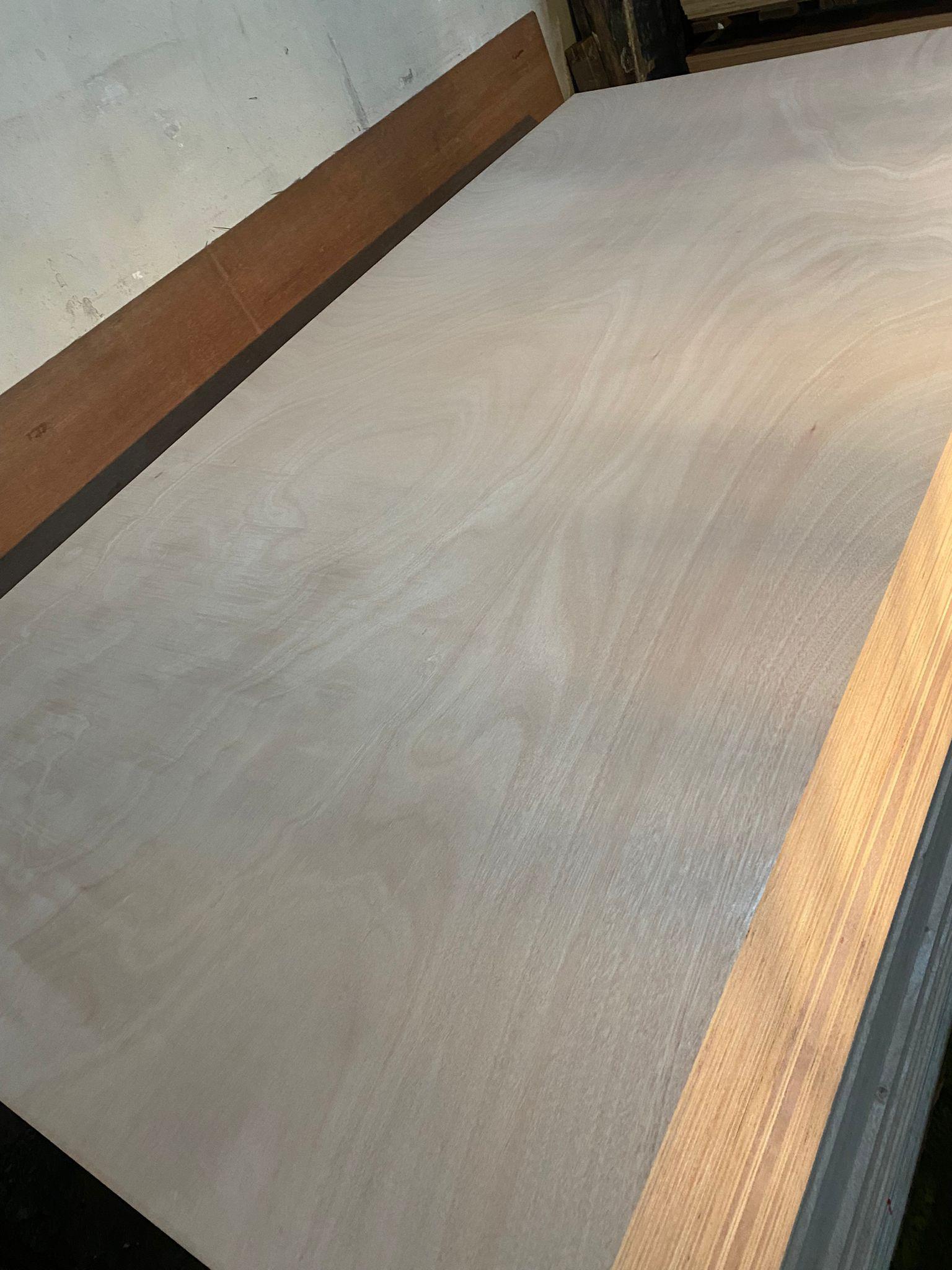HV Titanium Ply [Anti Termite E0]