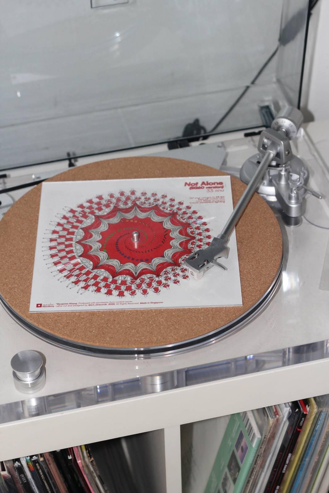 SG60 Special: 'Not Alone' Kallang Wave (Limited Edition Zoetrope)