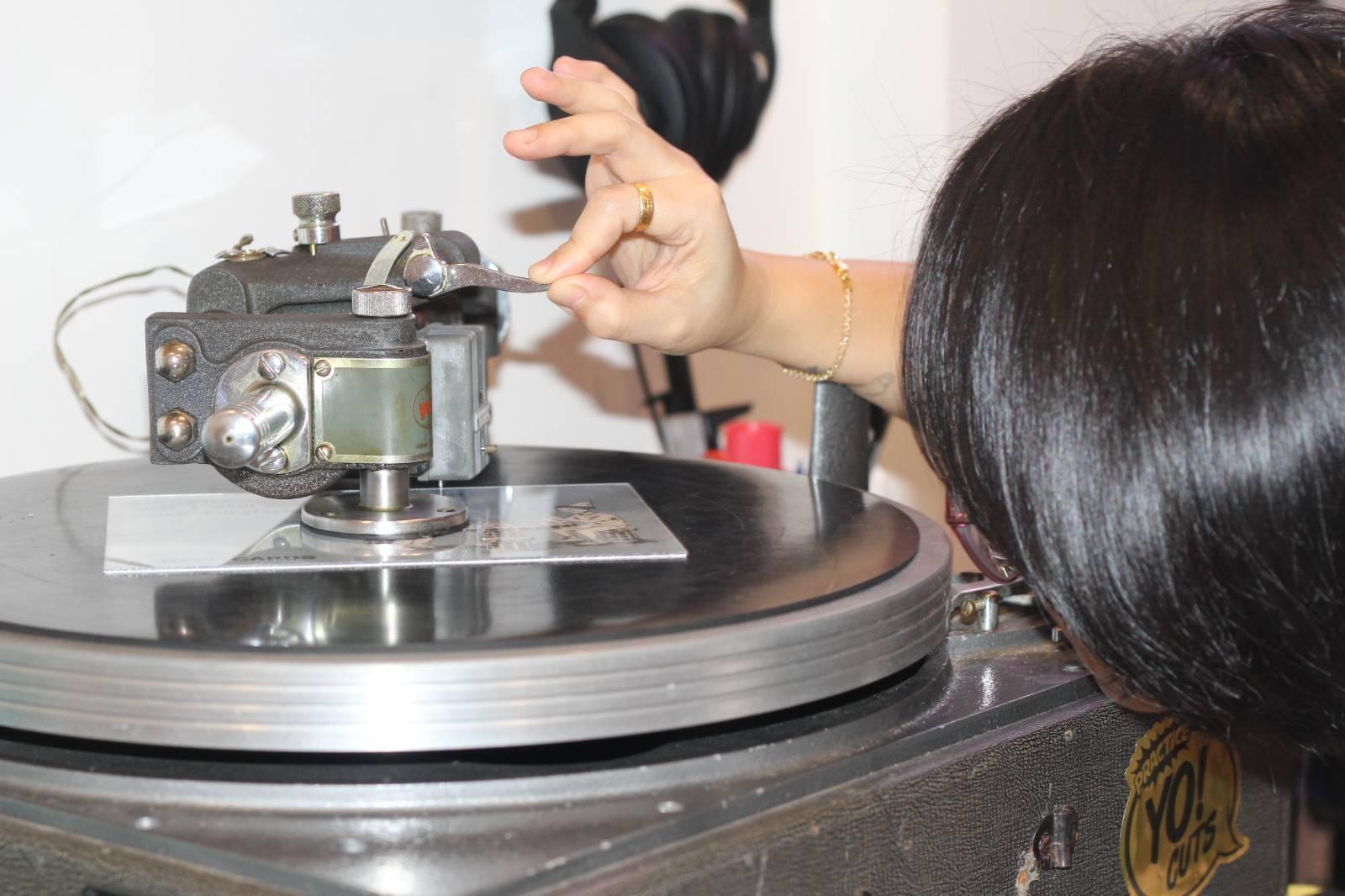 Group Workshop Add-on: "Drop The Needle" Experience