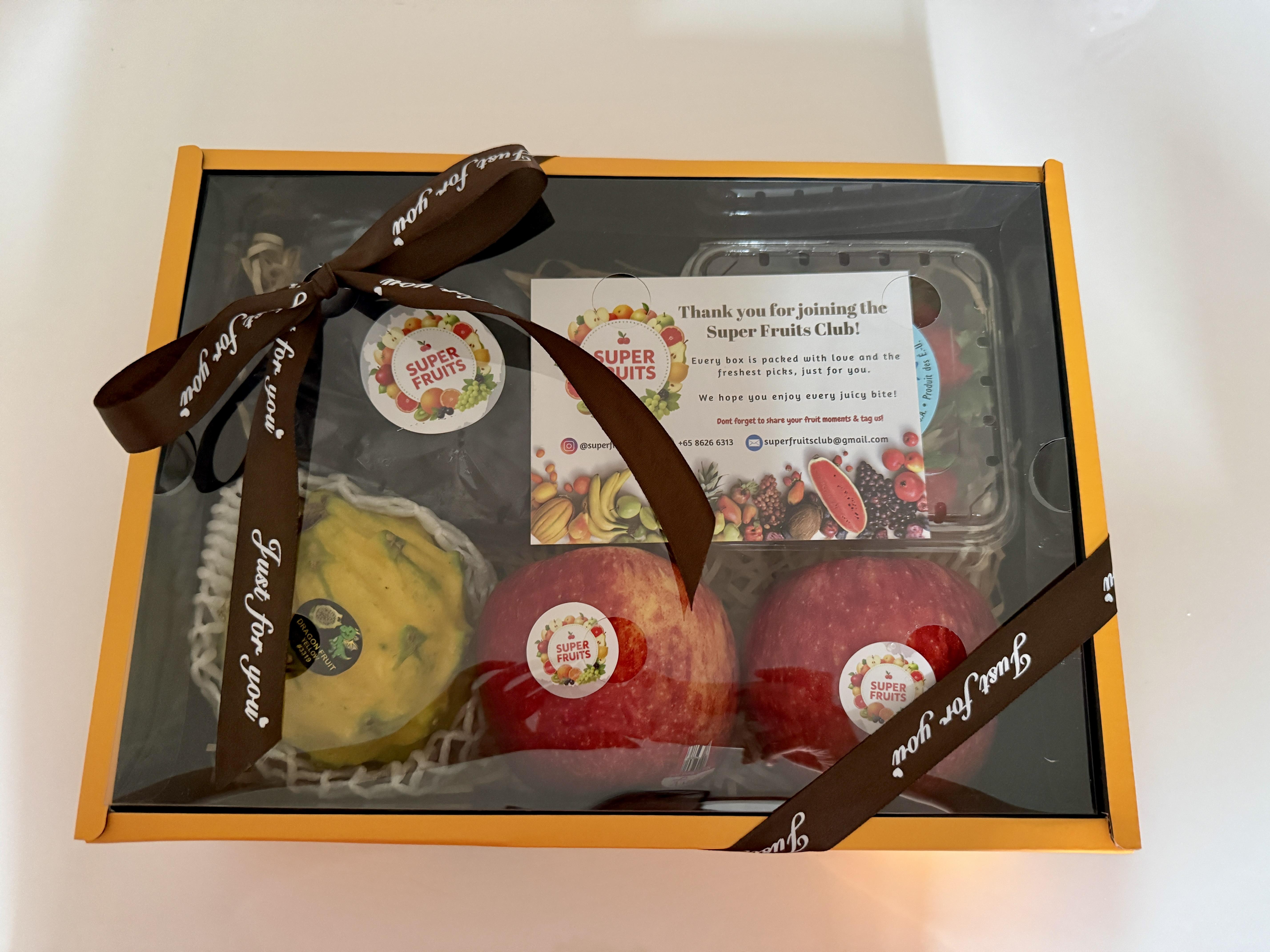 Super Omakase Fruit Box
