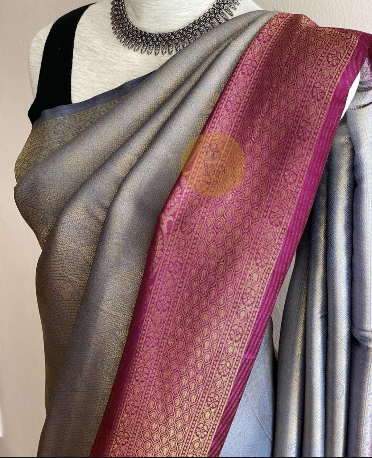 Grey & Pink Kubera Pattu