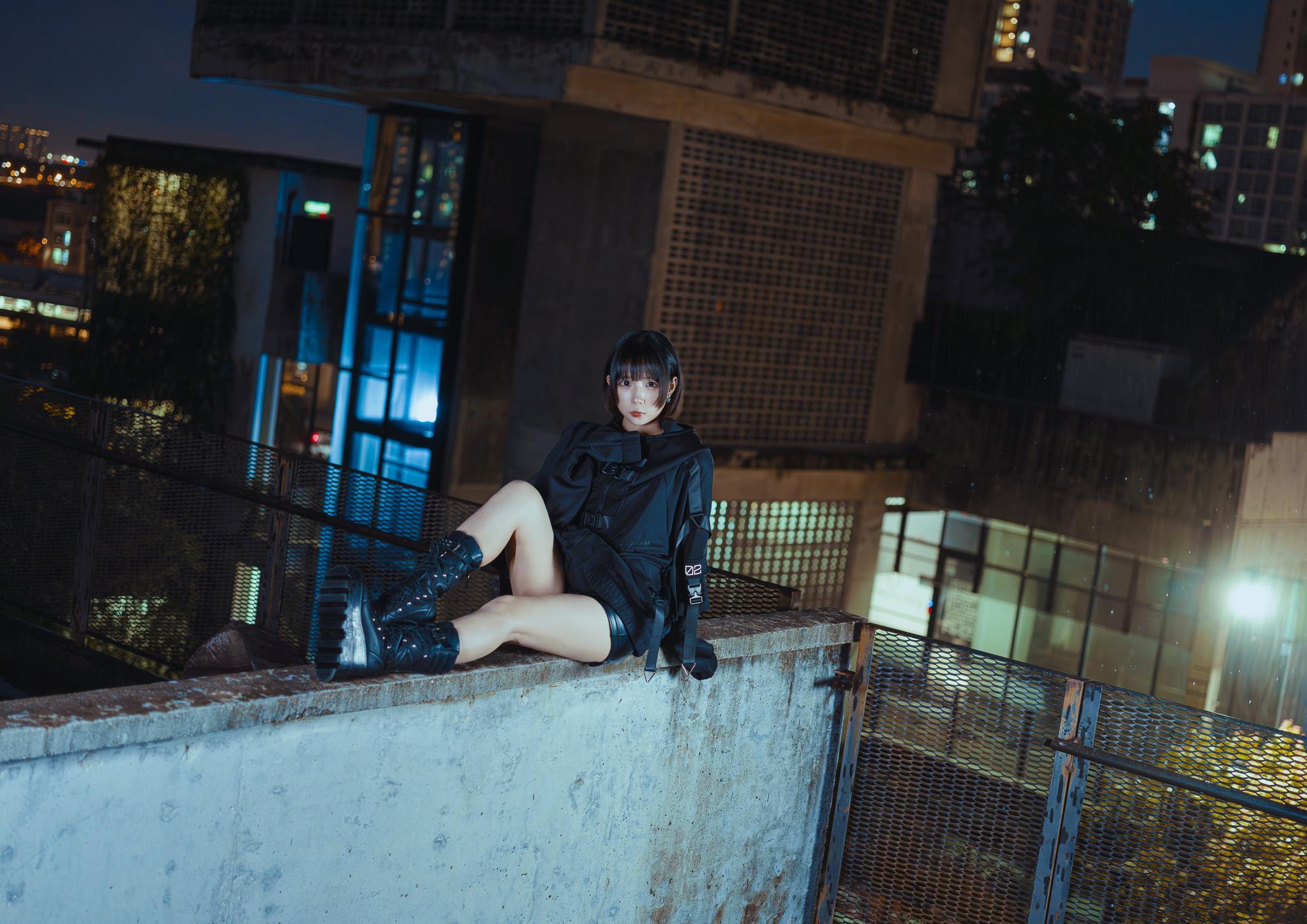 NICO A4 BLACK CYBER