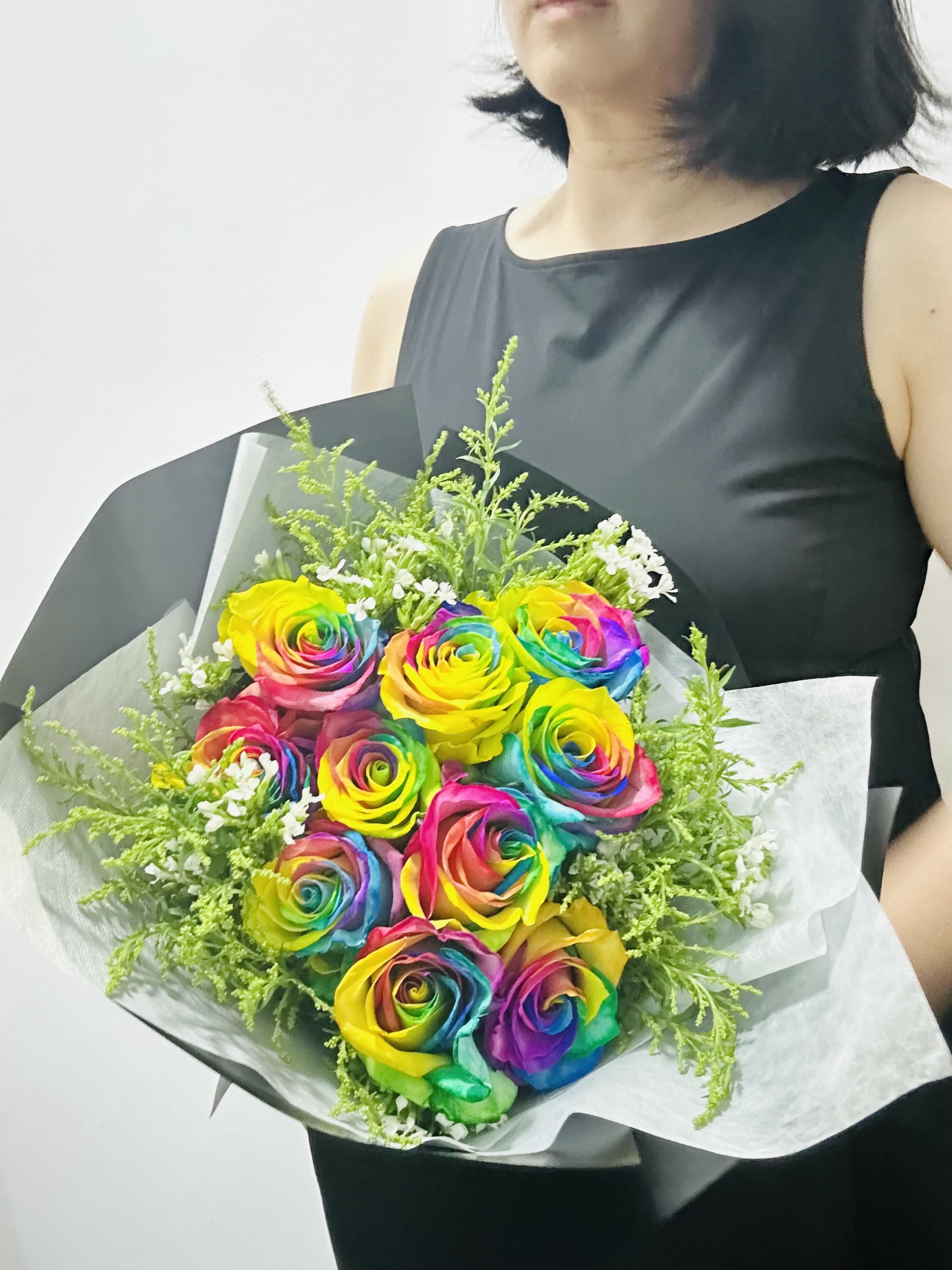 Cloud 9 Rainbow Roses