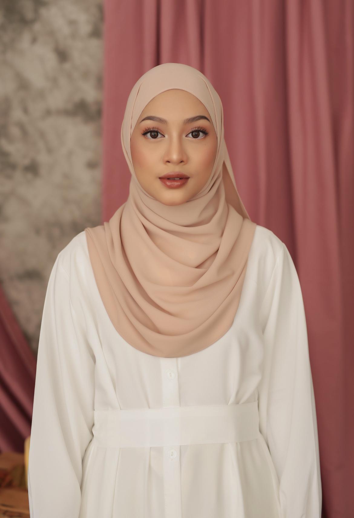 ARALYN AIRY PEARL CHIFFON LUXE