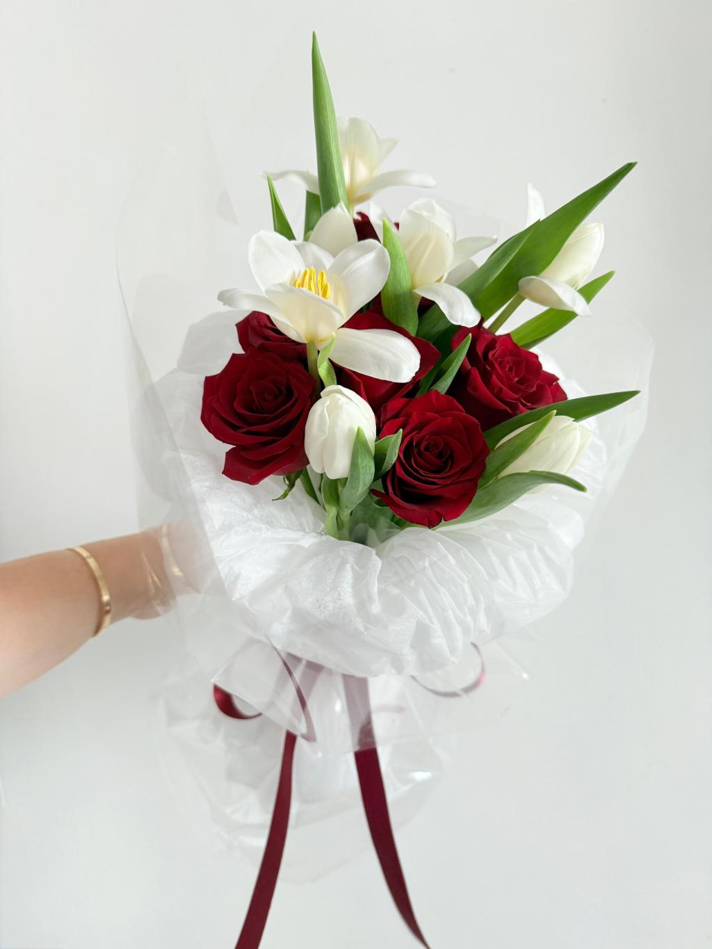 FLOWER BOUQUET