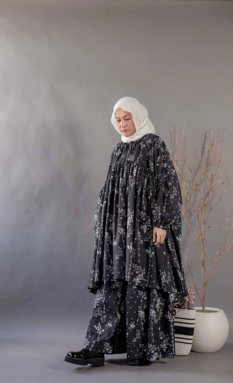 Eimaan Long Blouse (Printed) - TOP ONLY