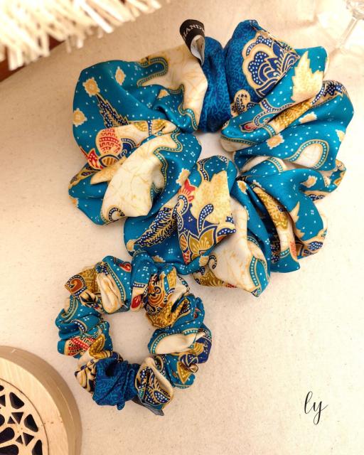 ·Scrunchies · Miranda· - image 1