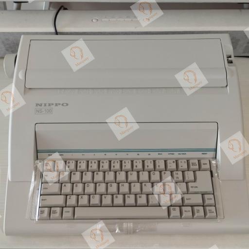 NIPPO ELECTRIC TYPEWRITER - image 1