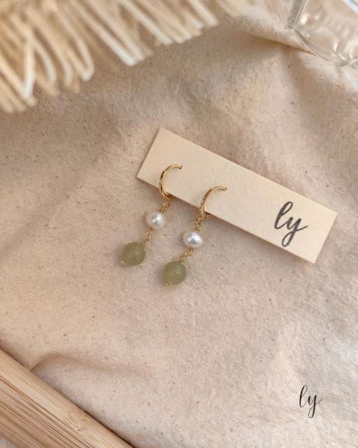 Pearl-Serpentine Jade · 珍珠-岫玉耳饰 - image 3