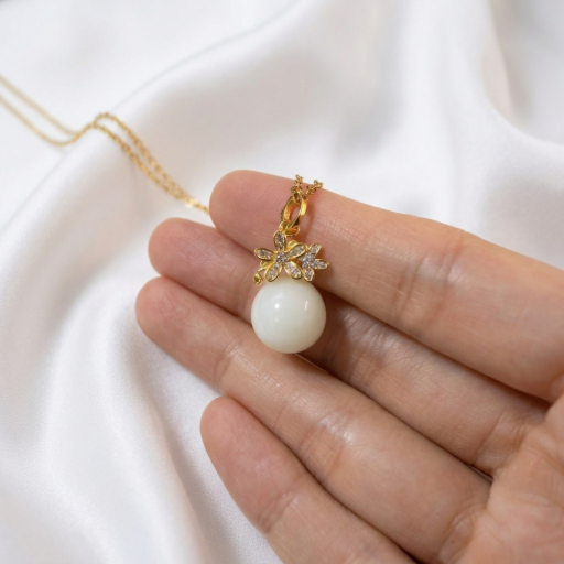 Florielle Pearl of Love Pendant - image 3