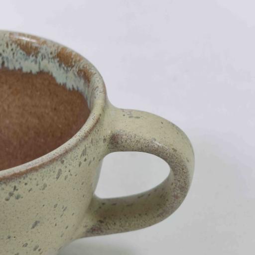 Sandy white cup - image 3