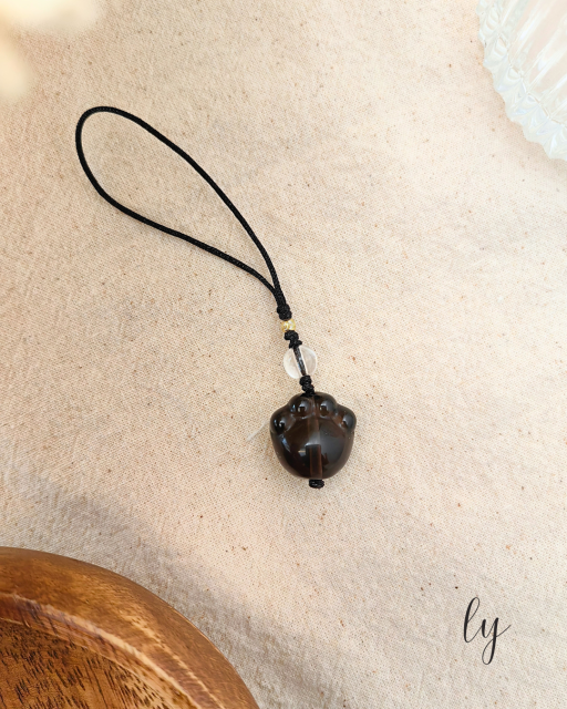Cat Paw Charm | 守柔水晶吊饰 - image 3