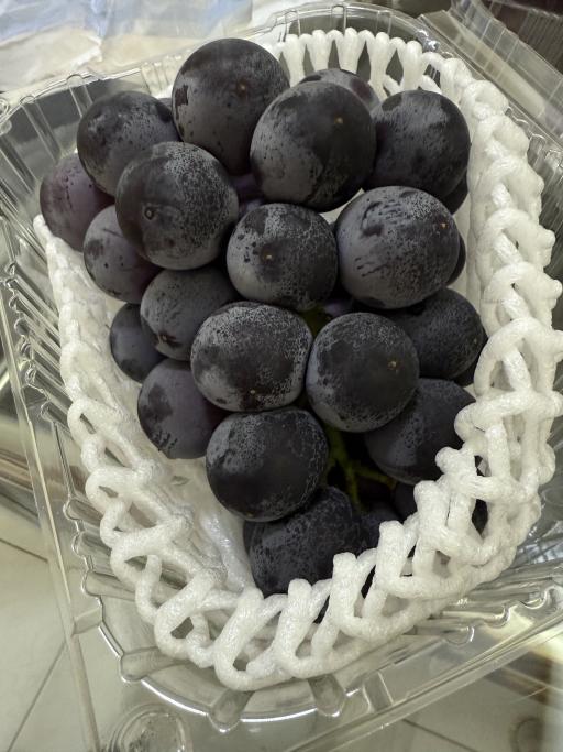 Korea Kyoho Grapes - image 1