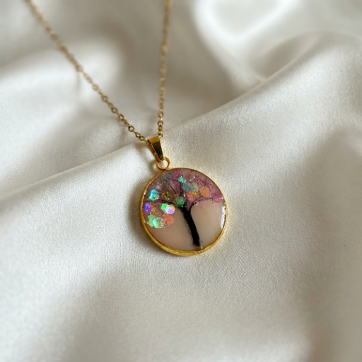 Everly Tree of Love Pendant - image 3