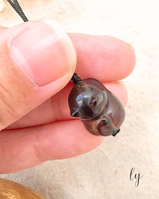 Cat Charm | 灵猫水晶吊饰 - image 2