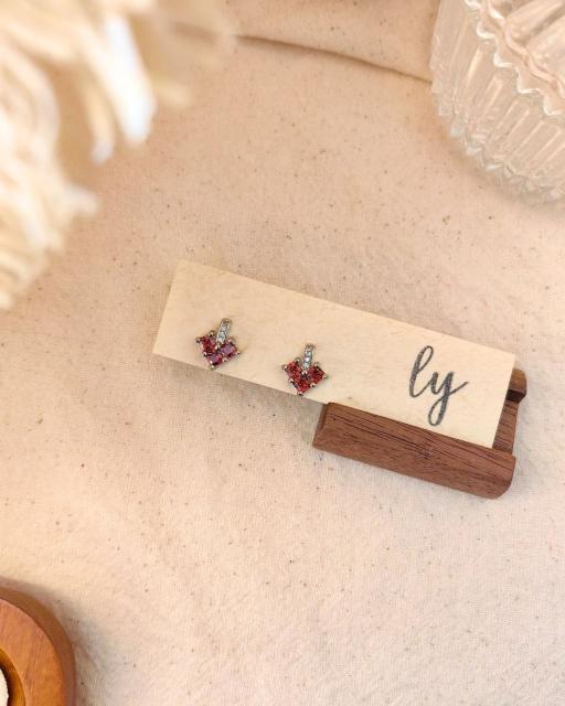 Garnet Earrings · 石榴石耳饰 - image 10