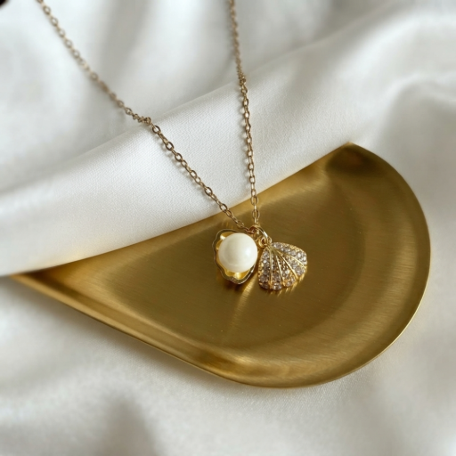 Maurea Pearl of Love Pendant - image 1