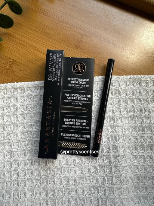 ANASTASIA BEVERLY HILLS Brow Wiz 0.03g Medium Brown (Mini) - image 1