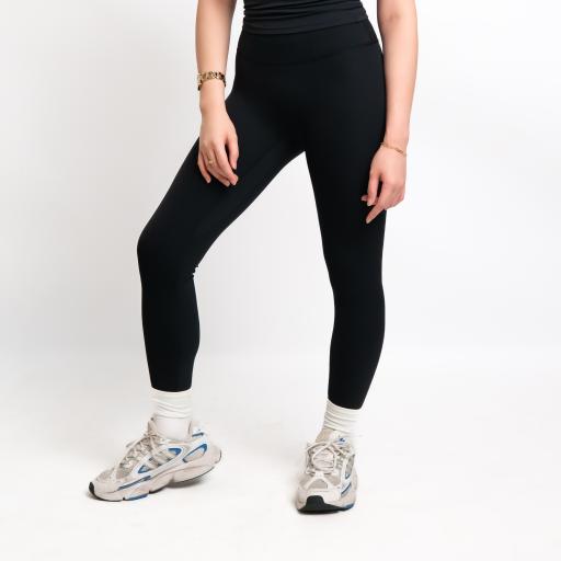 Forme Leggings (Black) - image 3