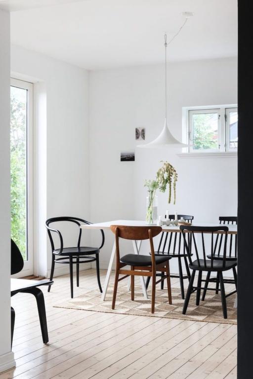 36° Curve Dining Chair - image 2