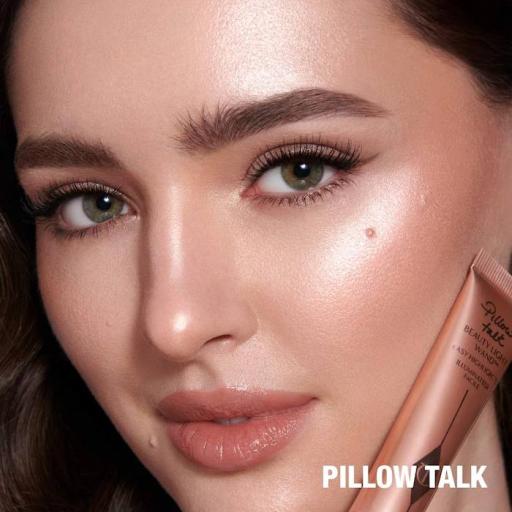 CHARLOTTE TILBURY Beauty Highlighter Wand in Pillow Talk - image 5