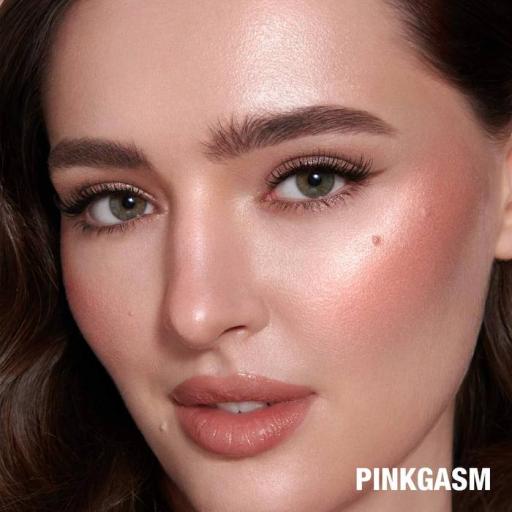 CHARLOTTE TILBURY Beauty Highlighter Wand in Pinkgasm - image 4