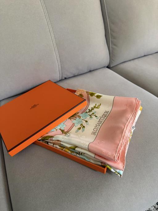 Hermès Romantique - image 5