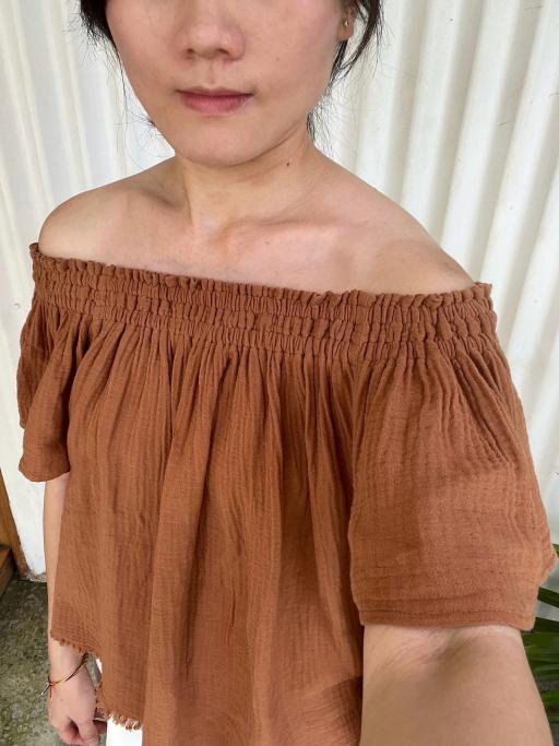 Ruffle Off-Shoulder Top - image 3