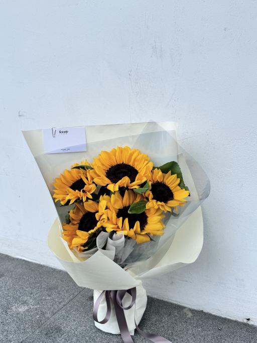 Golden Sunflower Bouquet - image 2