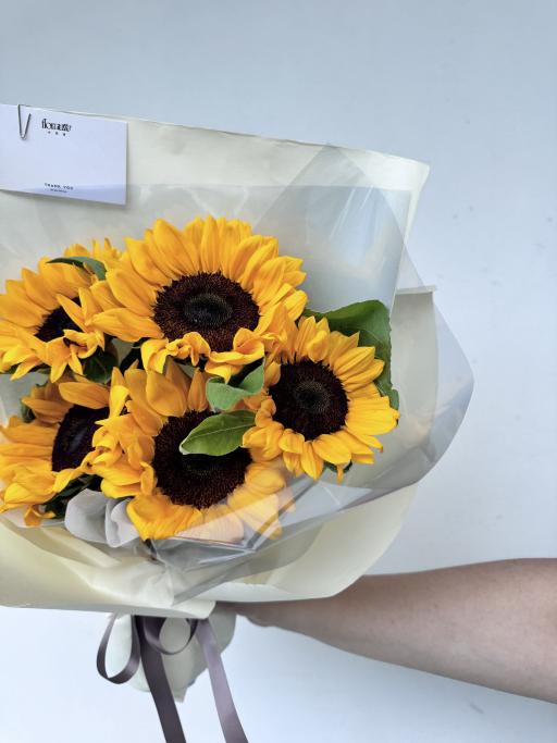 Golden Sunflower Bouquet - image 3