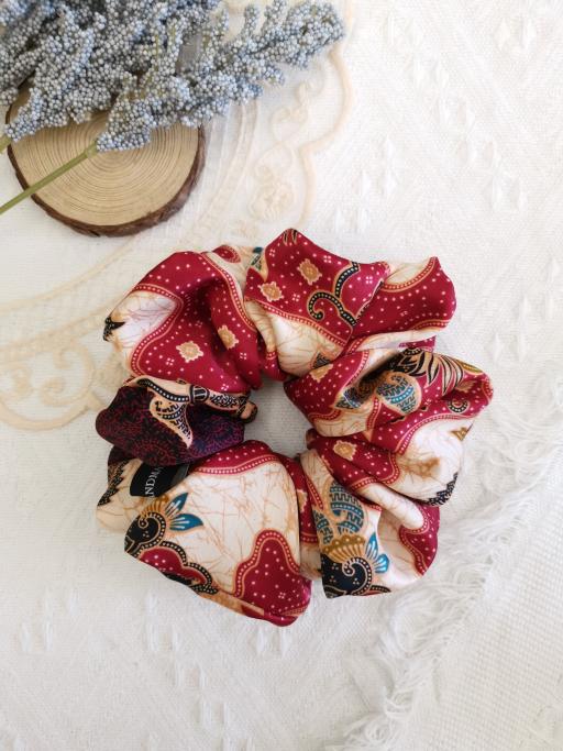 Scrunchies · Miranda - image 11