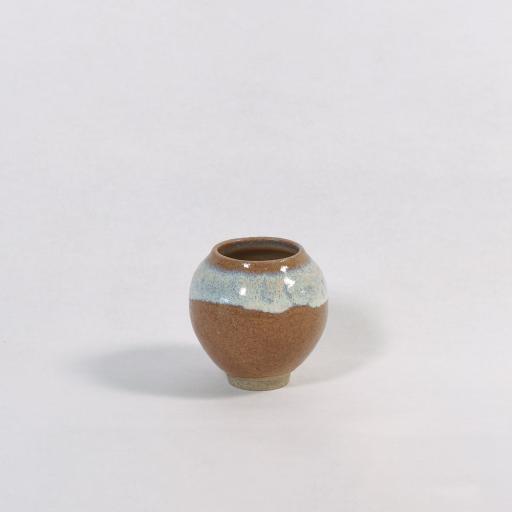 Mini iridescent vessel - image 1