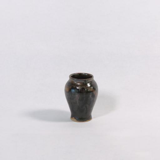 Mini dark iron vessel - image 1