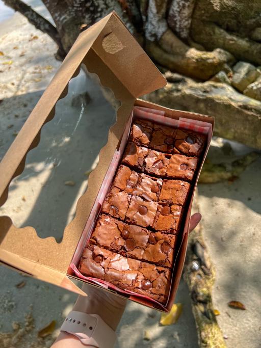 Dark Chocolate Brownie - image 3