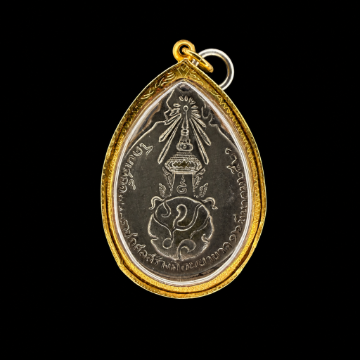 LP Waen Rian BE 2521 | Wat Doi Mae Pang (Thai Amulet, Thailand Amulet, Wean) - image 2