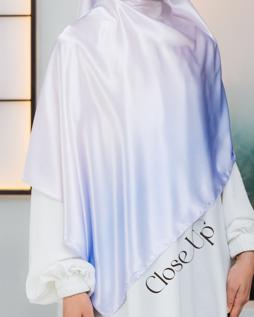 Ombre Aeris Shawl : 2m x 0.7m - image 3