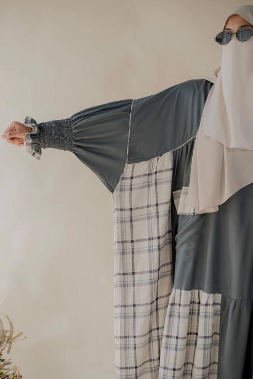 Hayaa Abaya - image 6