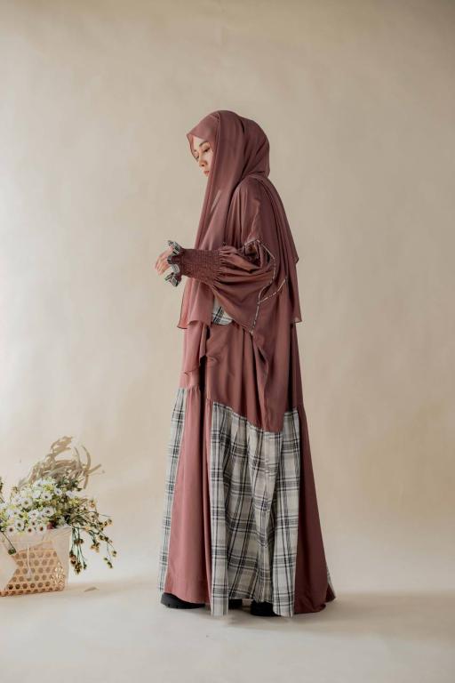 Hayaa Abaya - image 3
