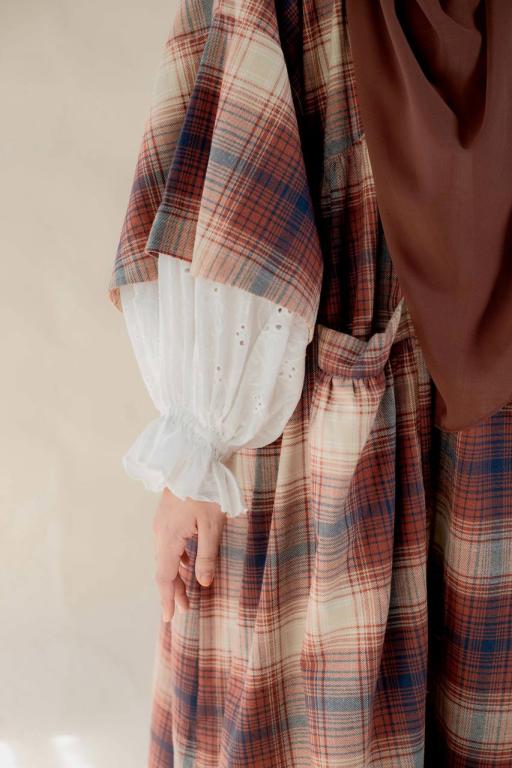 Manis Abaya - image 3