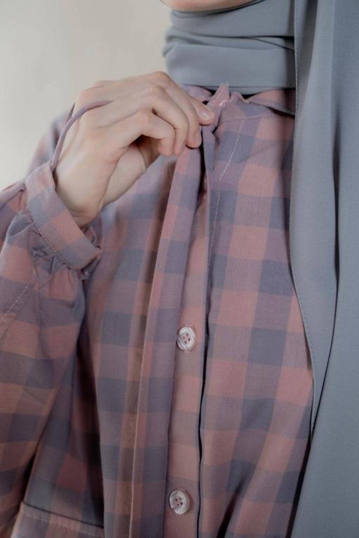 Haneen Checkered Set (Petite) - image 6