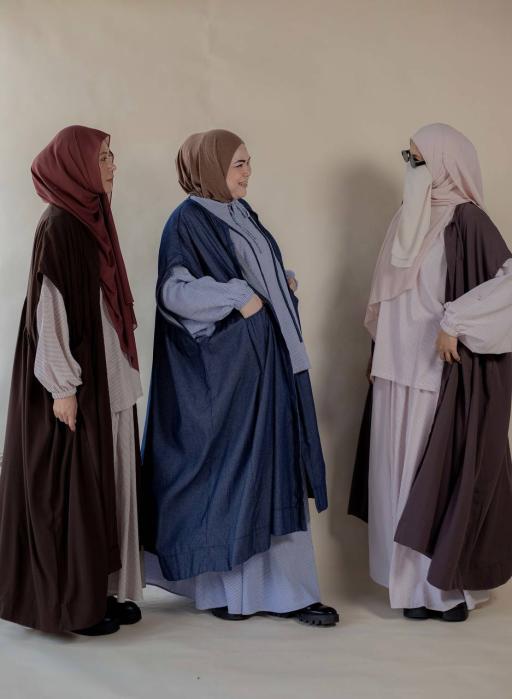 Rona Outerwear - image 3
