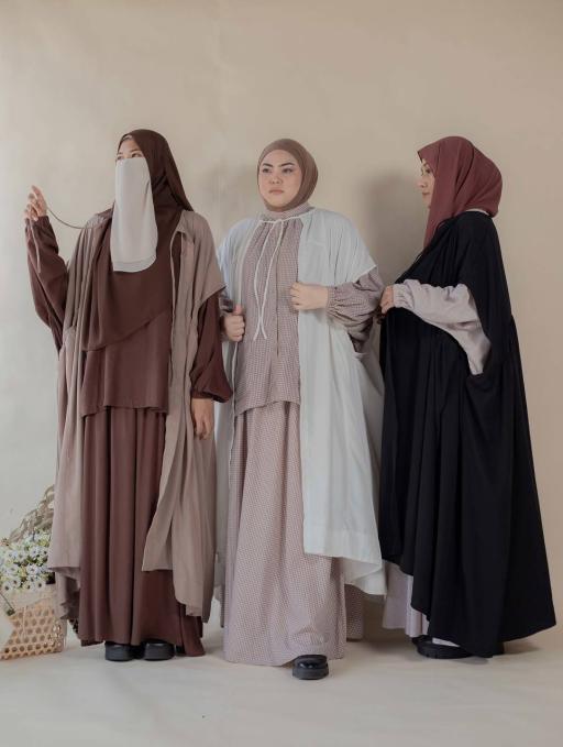Rona Outerwear - image 1
