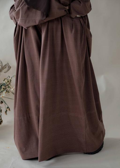 Basic Tee Sweatshirt with Yuni Pants - image 8