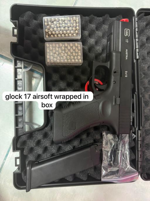 Airsoft BB Gun - Glock 17 (Export Set) - image 3