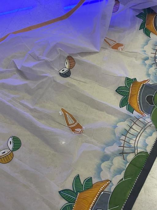 Dhaniakhali Handloom Cotton Saree with Kantha Stitch Embroidery & Folk Art Hand Painting - image 4