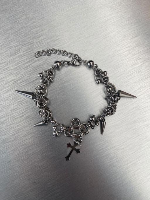 02 CRUCIS - image 1